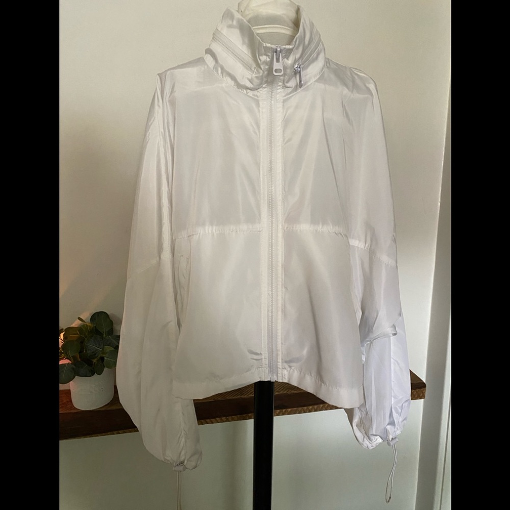 CI Sono crop windbreaker jacket